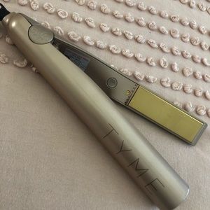 Authentic Tyme curling iron